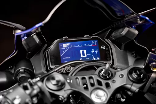 yamaha-oct24-25r3-gallery18.jpg