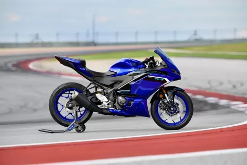 yamaha-oct24-25r3-gallery5.jpg